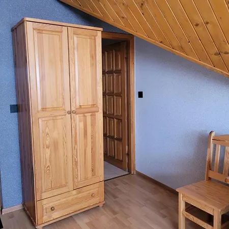 Kowali Wierch Konukevi