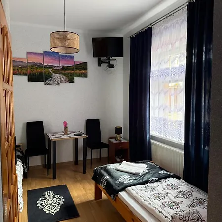 Kowali Wierch Konukevi 3*