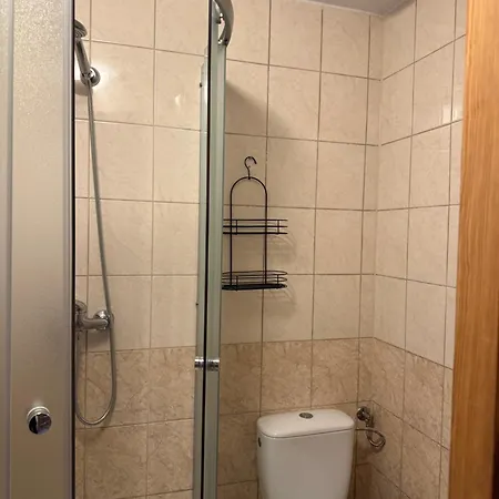 Konukevi Kowali Wierch