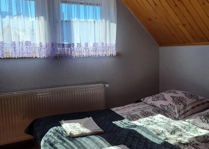 ゲストハウス Kowali Wierch ザコパネ