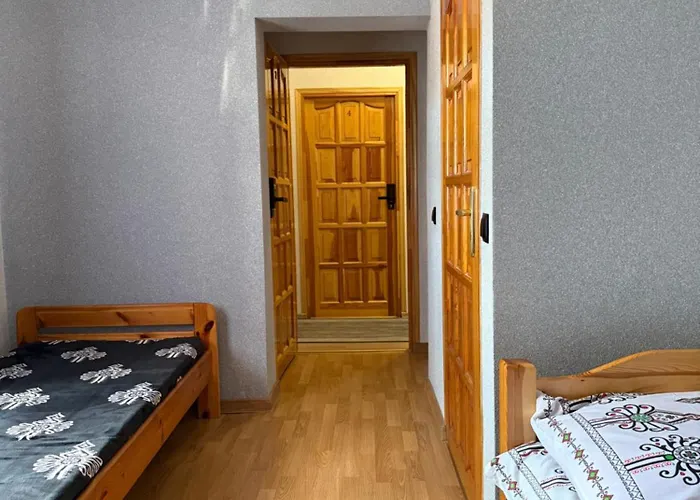 ゲストハウス Kowali Wierch ザコパネ